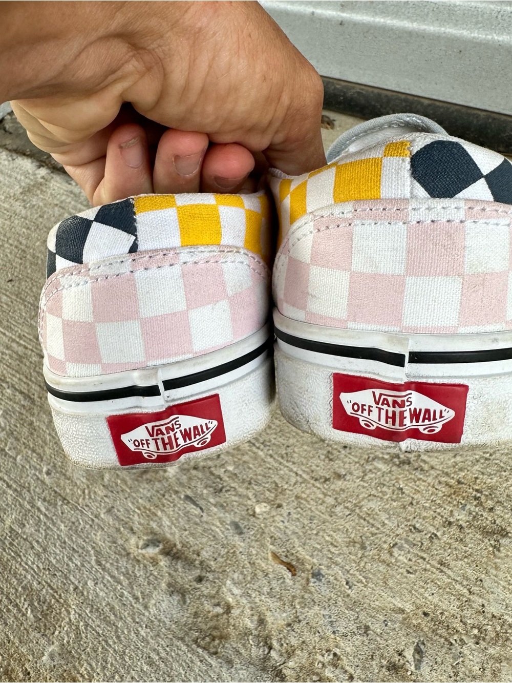 Women’s VANS Size 8 Shoes - Picture 8 of 8